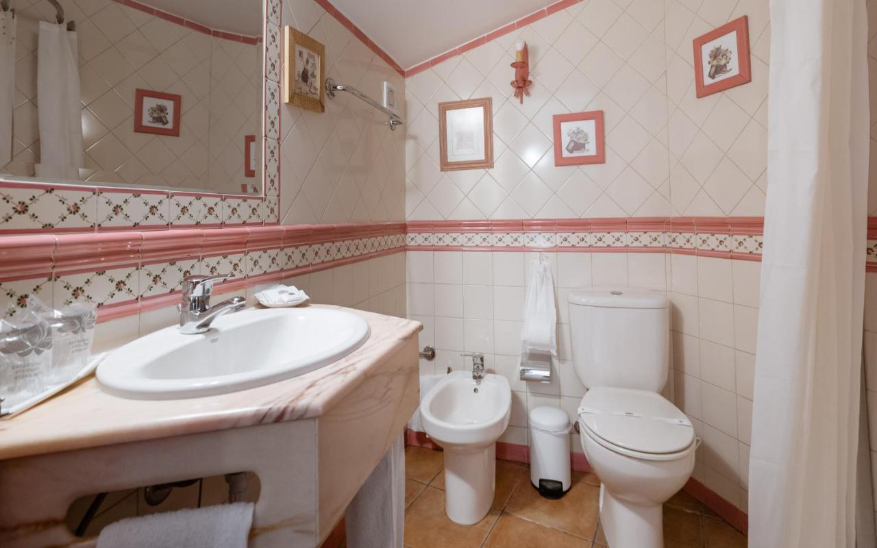 Casa De S. Thiago De Obidos Hotel Ngoại thất bức ảnh